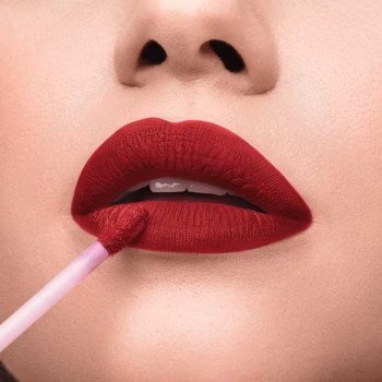 Batom Líquido Niina Secrets Skinny Matte Vermelho Hibisco 5ml