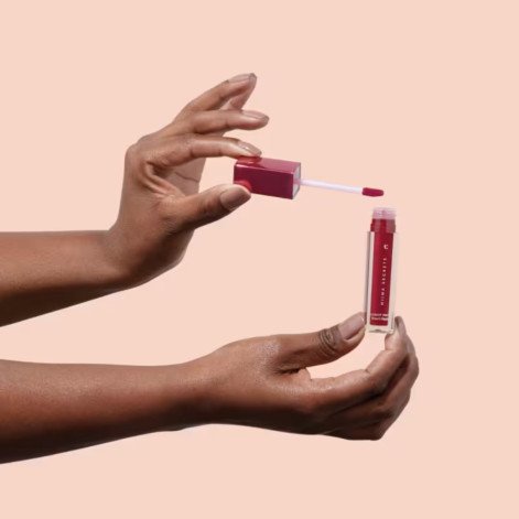 Batom Líquido Niina Secrets Skinny Matte Vermelho Hibisco 5ml